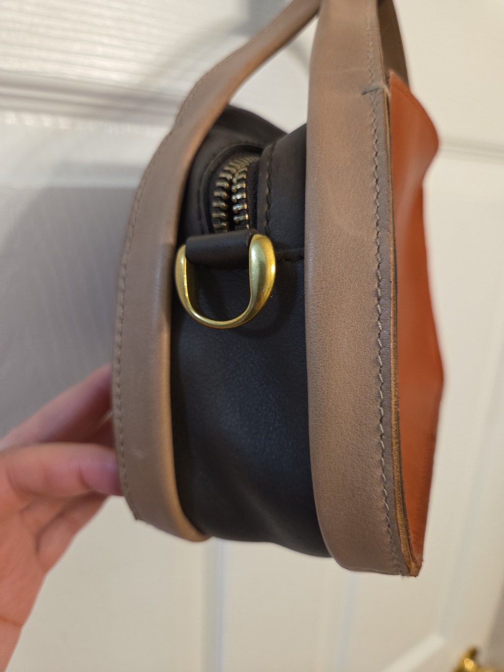 Madewell Sydney Colorblock Leather Crossbody Bag Brown Tan Top Zip No Strap - Picture 7 of 9